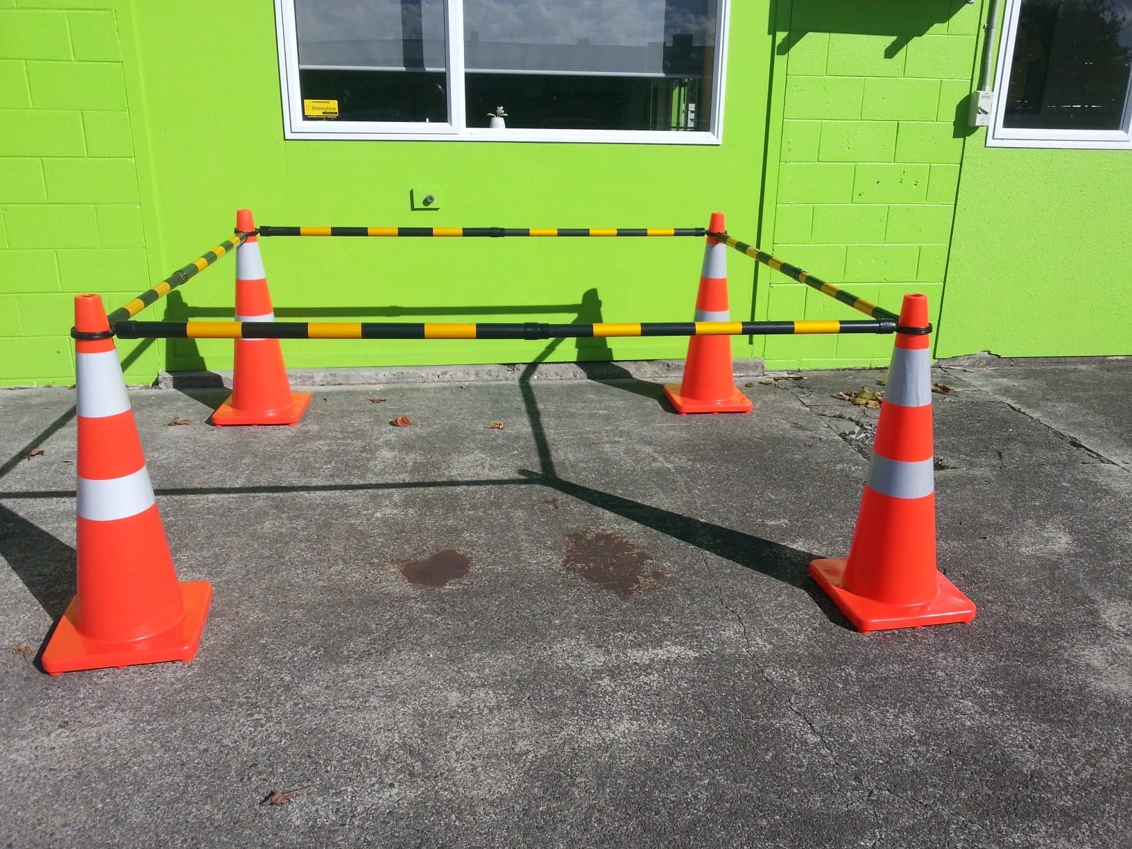 Traffic Cones and extendable Cone Bars Upper Hutt Hire